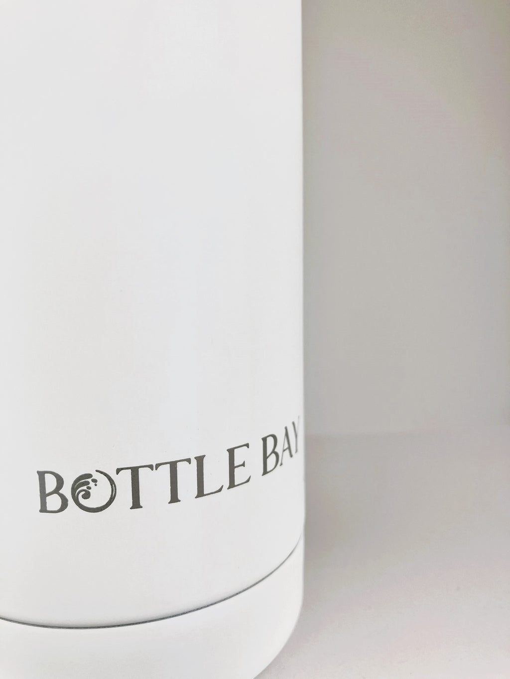 BottleBay SoftTouch 500ml Insulated Steel Bottle - White