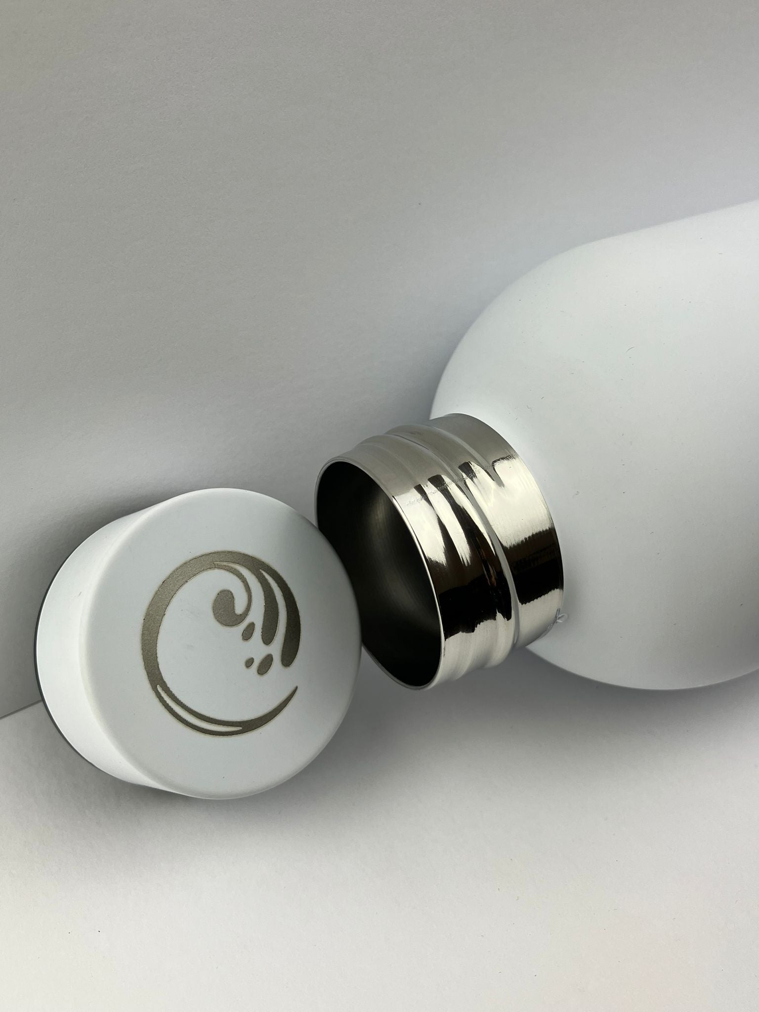 BottleBay 500ml Insulated Steel Bottle - White